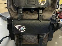 -COACH蔻驰(太古汇店)