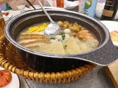 -侬佳蒸菜馆(听潮店)