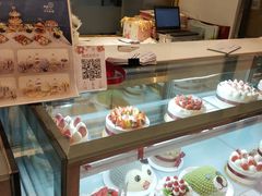 -花花卷卷·鲜食蛋糕(静安久光百货店)