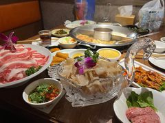 -佬土鹅肠火锅(解放路店)