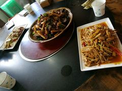 -八美镇邛崃土地坡饭店