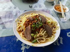 -许记驴肉黄面胡杨焖饼