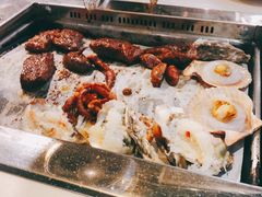 -爱客得牛排海鲜烤肉·火锅自助(春熙路黑金好店)