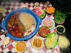-王歘歘·chuǎ火锅(五道营店)
