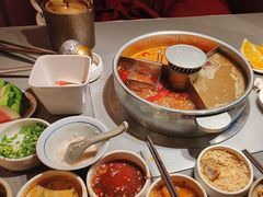 -巴奴毛肚火锅(二七万达店)