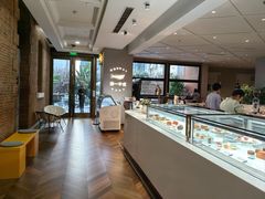 -潮一不贰·法式甜品·生日蛋糕·西式简餐(外滩店)