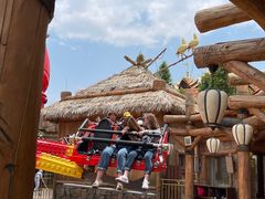 -七彩云南欢乐世界