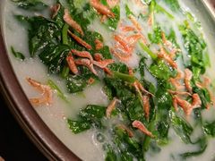 樱花虾米汤豆苗-映水芙蓉(上海万象城店)
