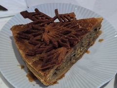 -潮一不贰·法式甜品·生日蛋糕·西式简餐(外滩店)