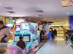 -Fang Fang Monkey·方方猴(国瑞购物中心店)