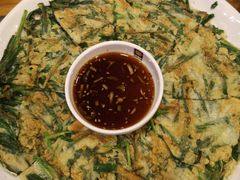 韭菜饼-喇喇排骨火锅·传统韩式脊骨汤(望京西园总店)