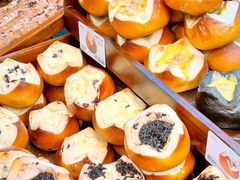-小飞象面包公社(珠江路金鹰店)