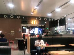 -麦当劳(北京大兴机场二层国内到达(安检外)店)