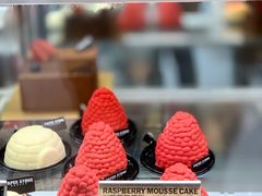 树莓慕斯蛋糕-PAPER STONE BAKERY(天环店)