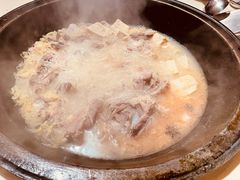 -妈妈家铁锅炖(景诚园综合楼店)