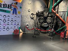 -极限PLAY运动娱乐新世界·团建派对潮玩休闲馆·室内蹦极高空游乐园