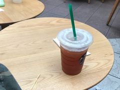 -星巴克(广州中华广场B1层店)
