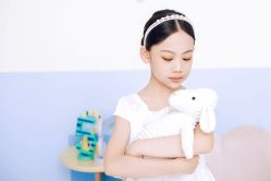 -熊猫叔叔高端儿童摄影(清江商场店)