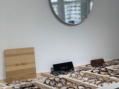 -目艮眼镜SHOWROOM(品牌集合店)
