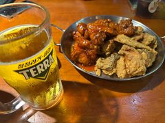 -BHC炸鸡(明洞总店)