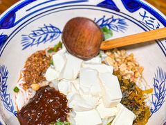 -蜗牛小馆醉乡民谣云南菜(惠新西里店)