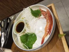 刺身拼盘-美洲岛烤肉自助餐厅