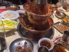 -老佛爷炭火蛙锅直营(清滨路总店)
