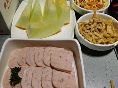 -海底捞火锅(海宁路店)