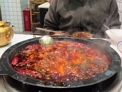 -卤校长老火锅(杨家坪直营店)