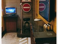 -范特西FANTASY量贩式KTV(民主广场店)