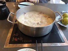 -捞王锅物料理(上海世茂广场店)