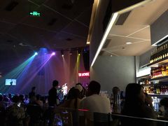 -TZ House音乐现场(来福士中心店)