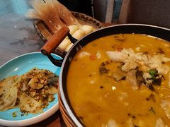 -有红鸡毛店·川菜(建设路店)