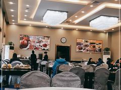 大堂-鸿运楼烤鸭店(天桥店)
