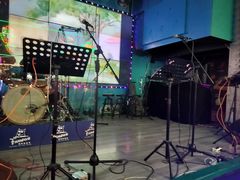 -Famous肥猫墨西哥音乐餐吧(五棵松华熙LIVE店)