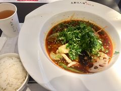 -成都你六姐·牛肉冒菜(城市集市合生汇店)