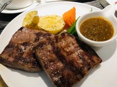 -斗牛士牛排餐厅(嘉里汇店)