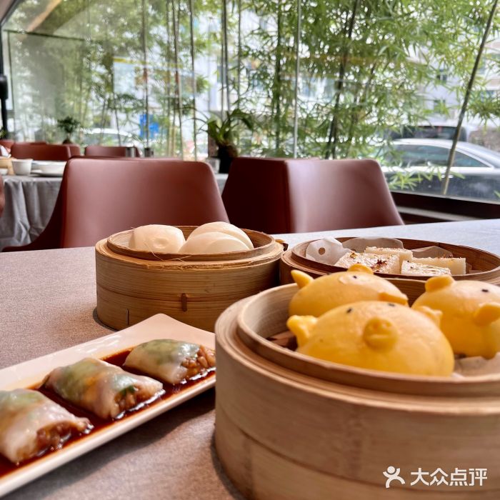 荣誉国际酒店-云顶旋转餐厅图片
