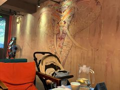 -香巴拉云南餐厅(华莱坞店)