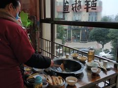 靠窗位-鲜椒鱼·雅安地标性美食