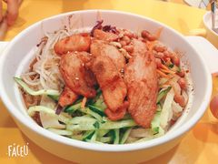 -嗨皮儿·现蒸面皮(抄纸巷店)