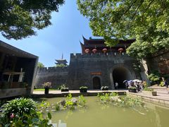 -咬不得高祖生煎·简餐(高银街店)