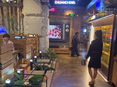 大堂-河坝烧烤串城(金达莱店)