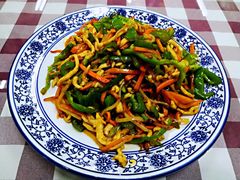 鱼香鸡丝-天津外国语大学（马场道校区）食堂
