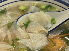 -长人馄饨铺(解放街店)