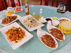-六和聚传统烤鸭.天津菜(和平店)
