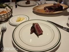 -Wolfgang’s Steakhouse 沃夫冈牛排馆(上海白玉兰广场店)