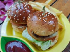 -三亚艾迪逊酒店·海滩烧烤 BARBACOA·现场乐队·浪漫晚餐·烧烤海鲜