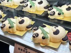 -雍容荟帝王蟹活龙虾展台自助(IFS黑金店)