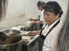 -文山荷鲜居(翠湖店)